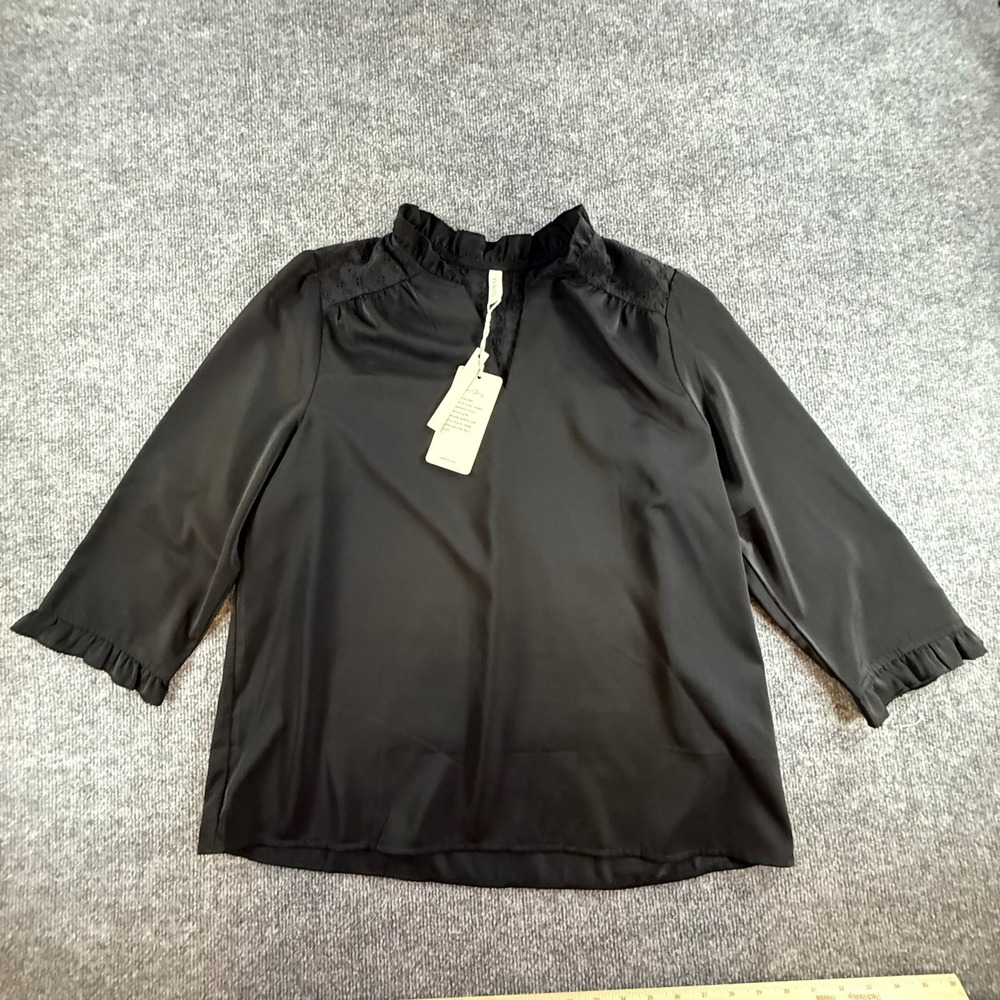 Evaless Womens Black Satin Eyelet Ruffle Neck Blouse 3/4 Sleeve Top Size L NWT
